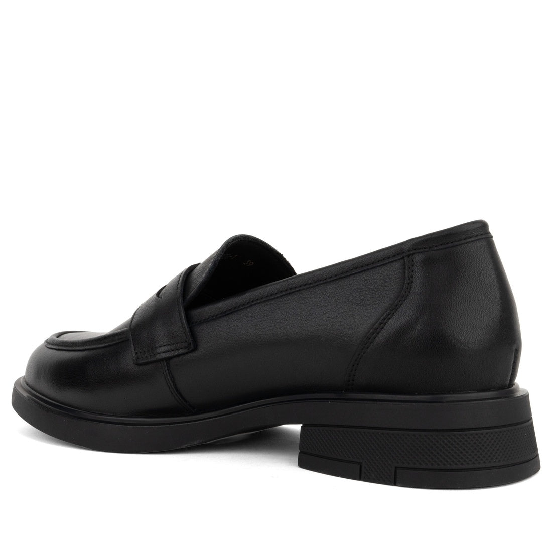 black classic closed loafers