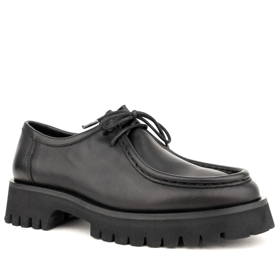 black casual closed loafers
