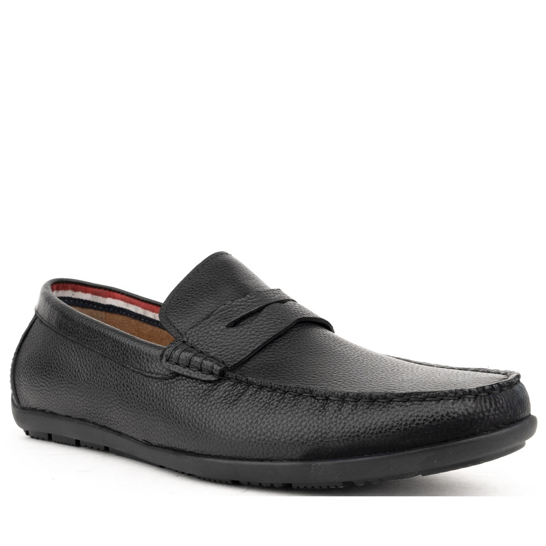 black casual closed mocasins