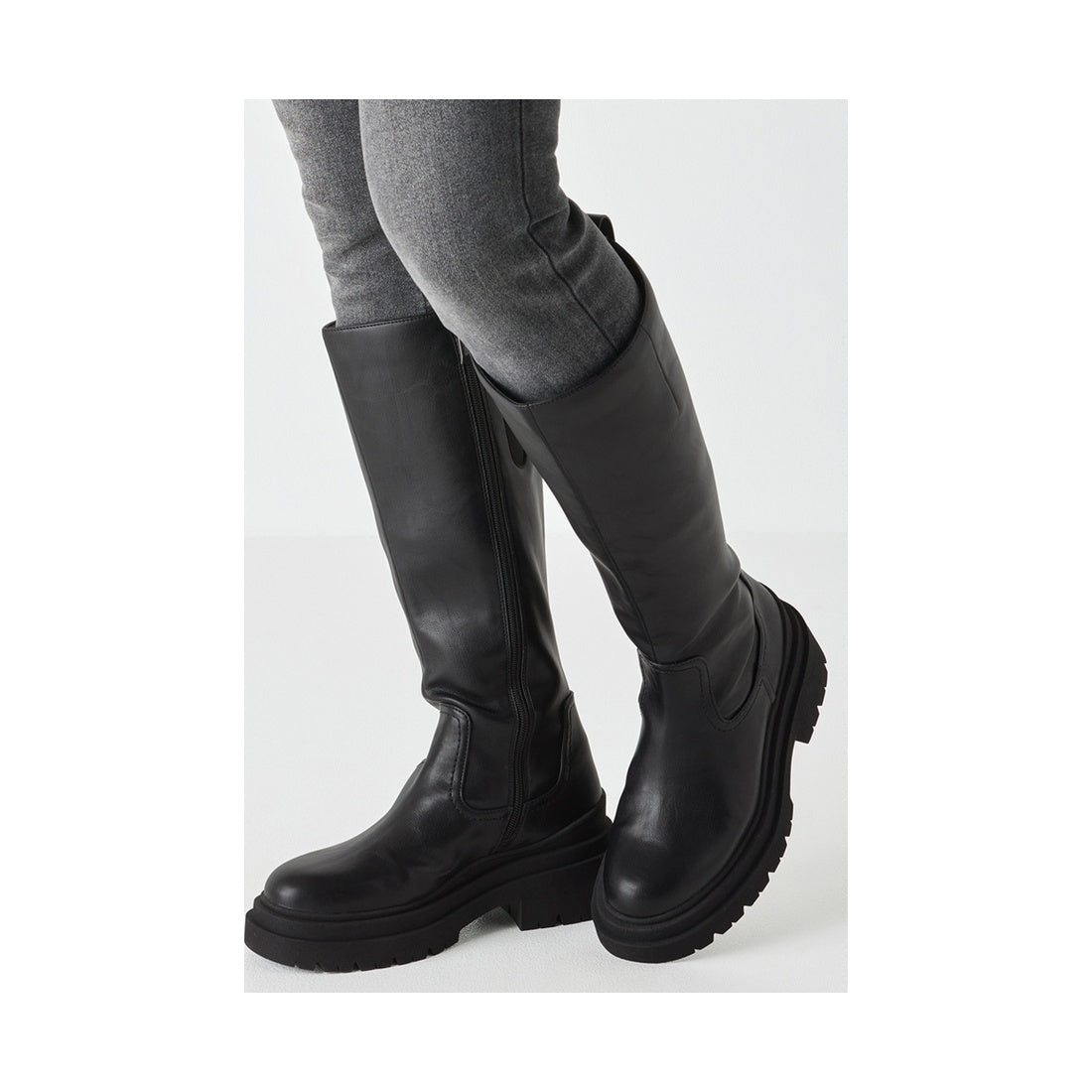 black casual closed boots