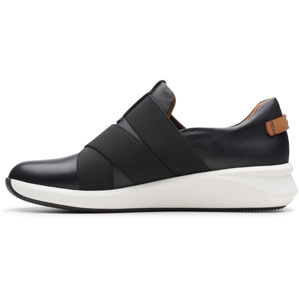 Clarks Womens Un Rio Strap Black Flats 26145614 | Vilbury London