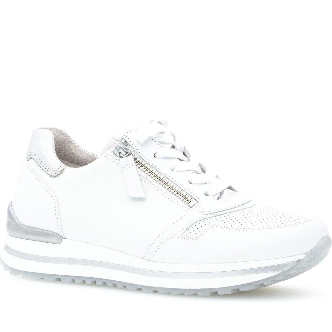 Gabor womens weiss, silber(perf) casual closed sport shoe | Vilbury London