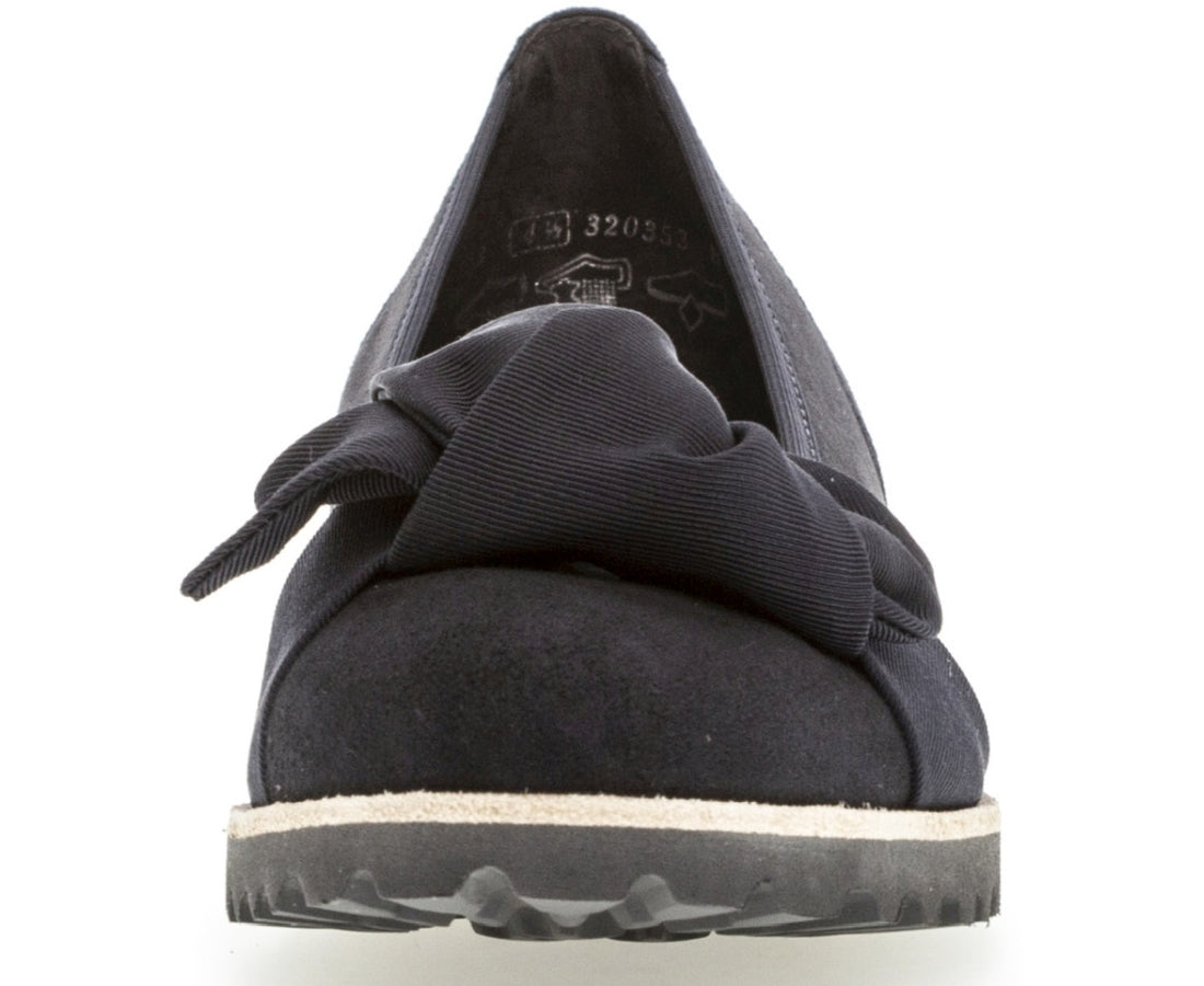 Gabor Womens black casual closed shoes | Vilbury London
