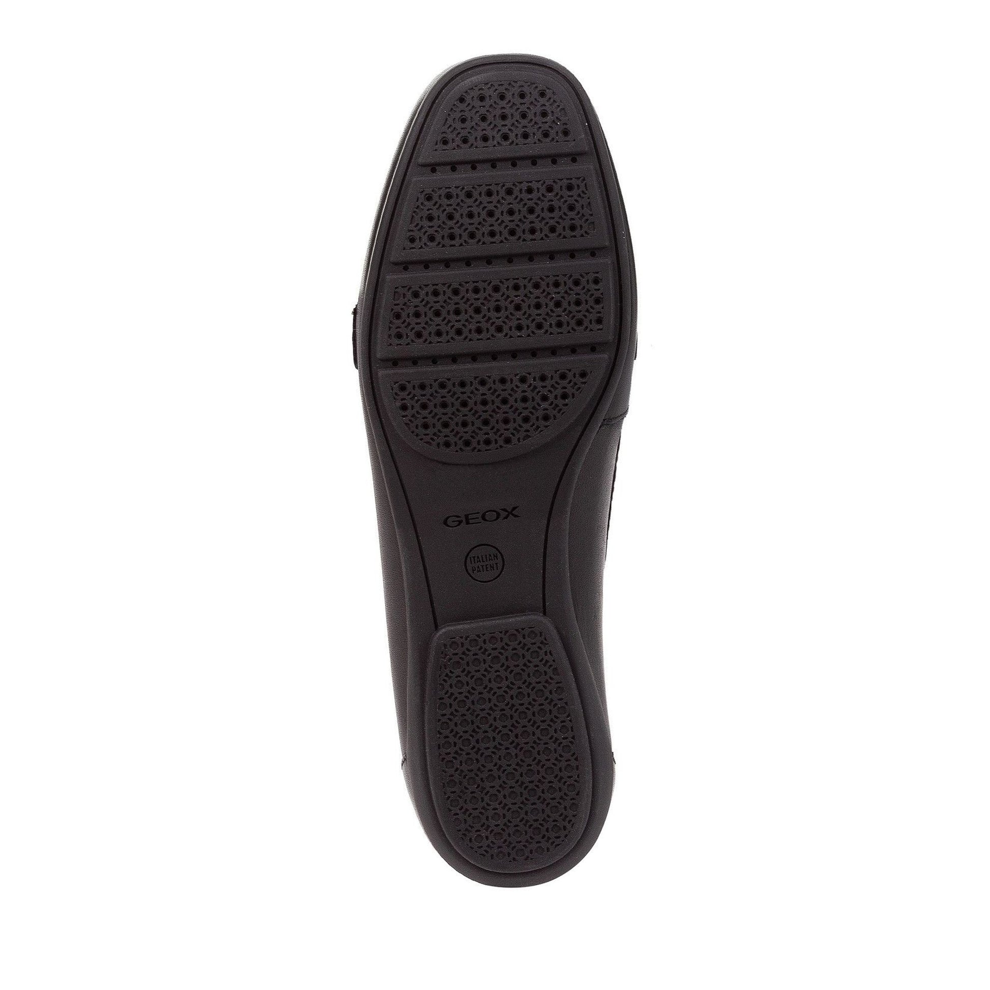 Annytah Women's Black Moccasins