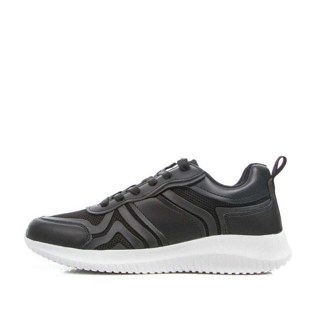 black casual closed sneakers