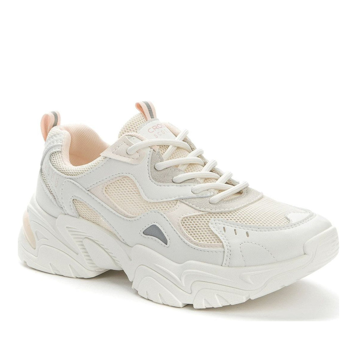 white casual closed sneakers