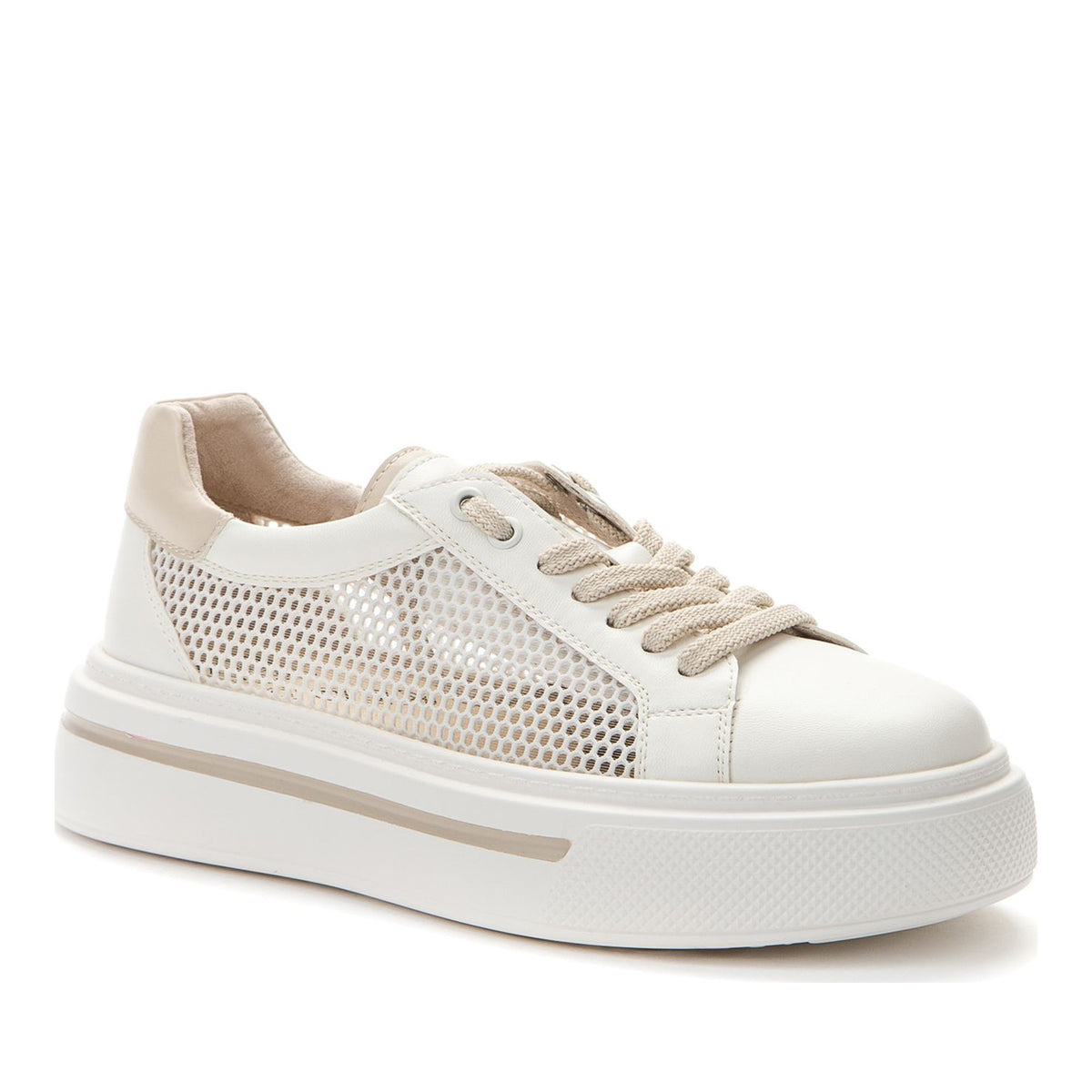 beige casual closed sneakers