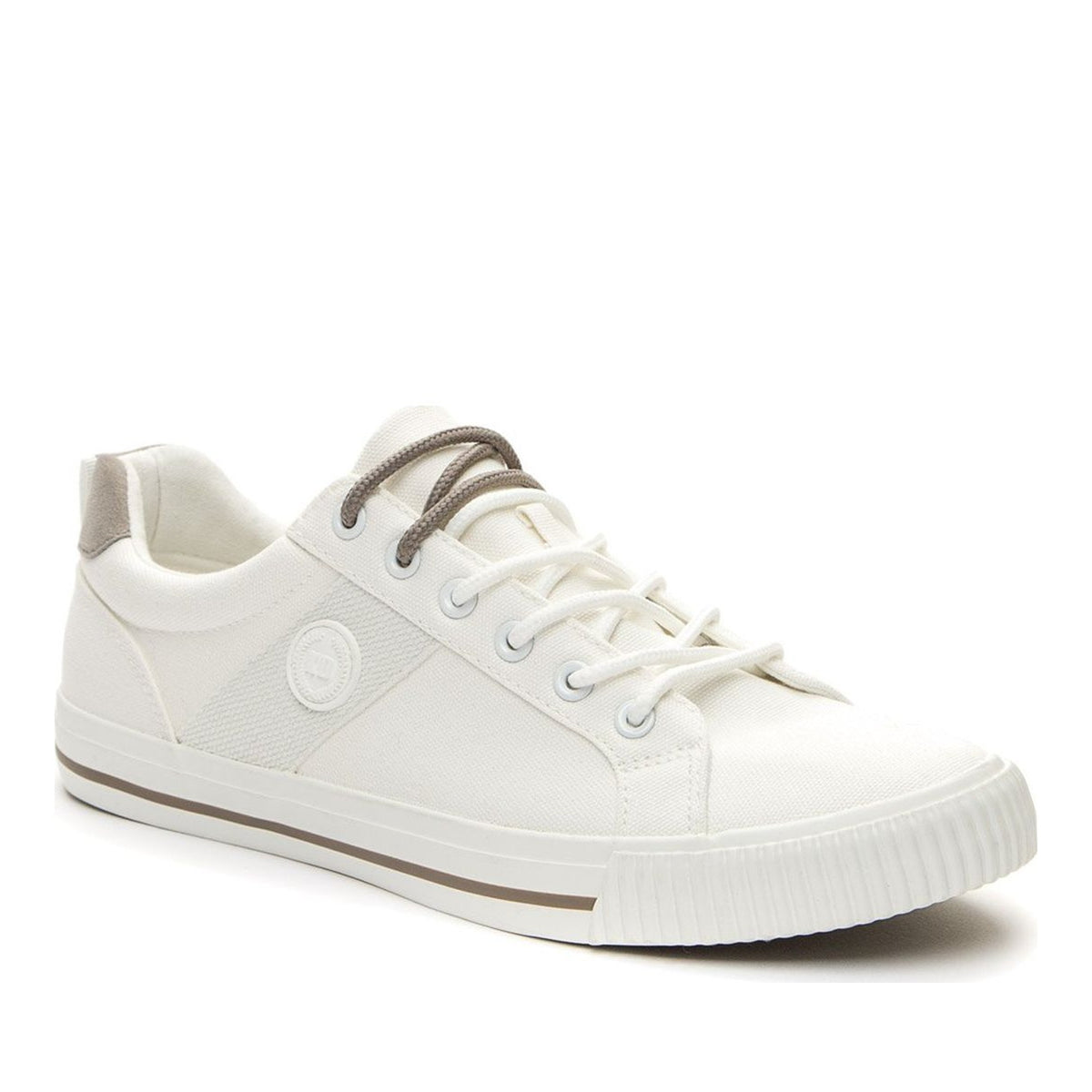 white casual closed sneakers