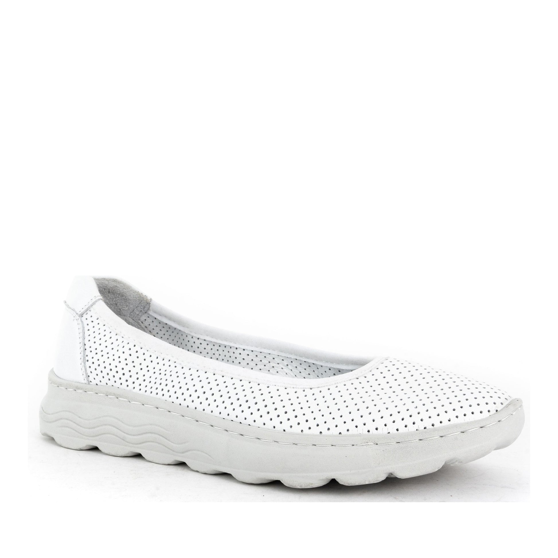 Women's White Ballet Flats