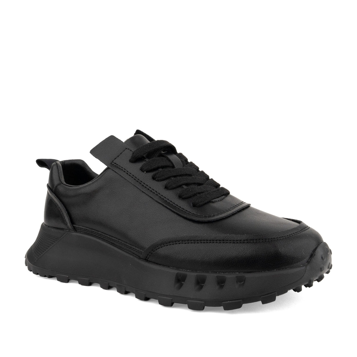 black casual closed sneakers