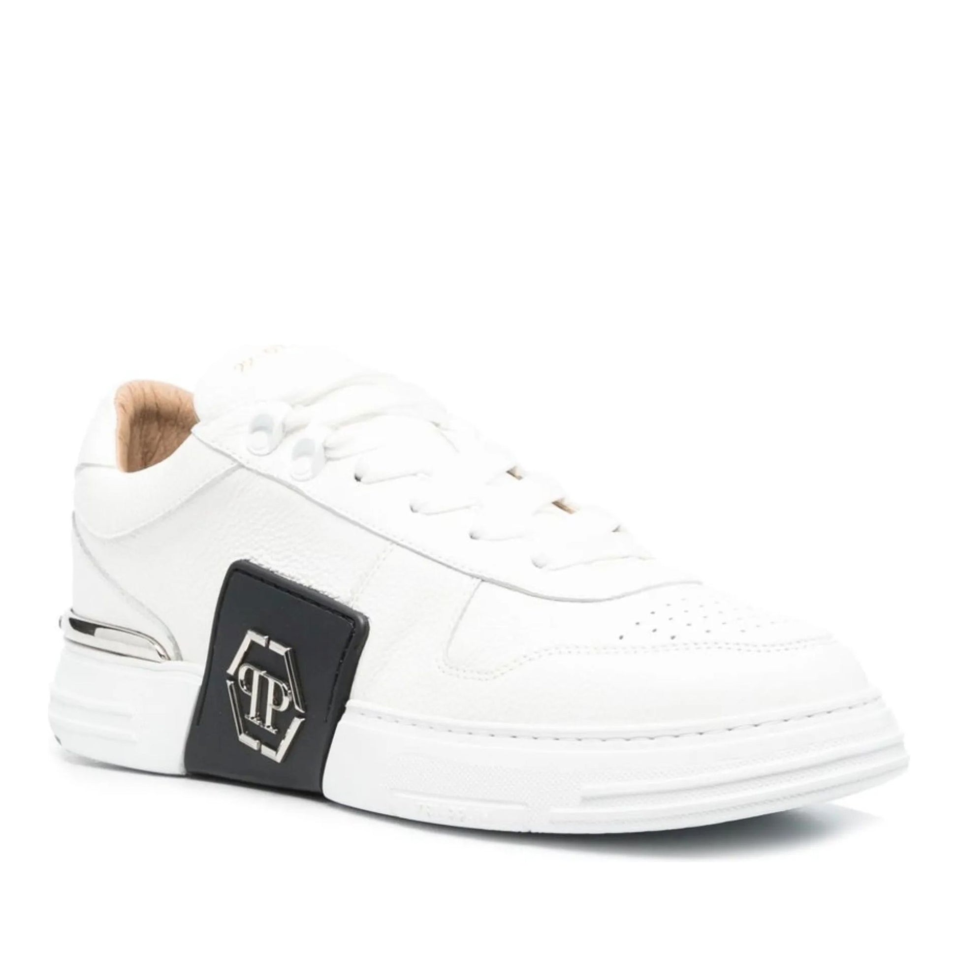Men's White Lo-top Athletic Sneakers
