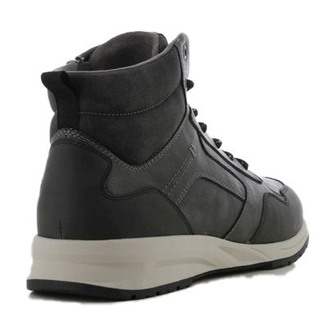 men dressed comfort/eco bootie