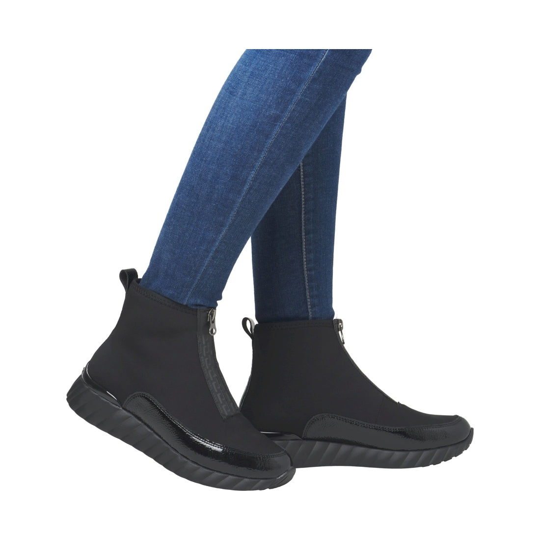 black casual closed ladies mid height boots