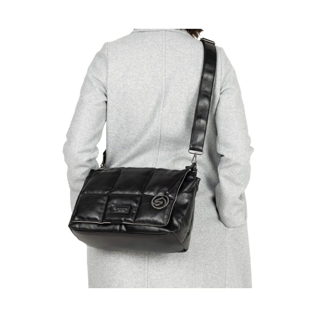 black elegant bags