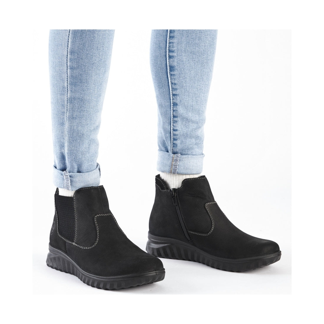 black casual closed ladies mid height boots