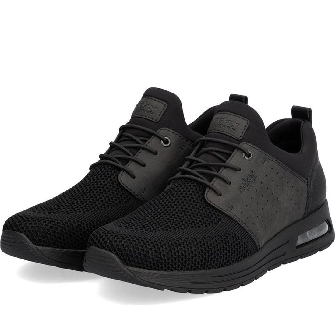 black casual closed men's shoes