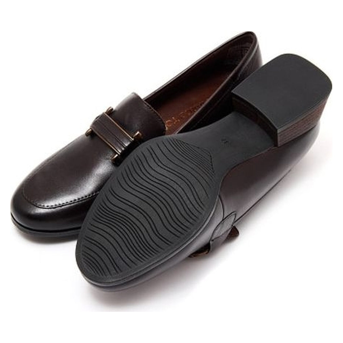 mocca elegant closed loafers