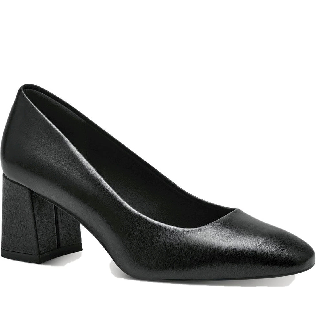 black elegant closed pumps