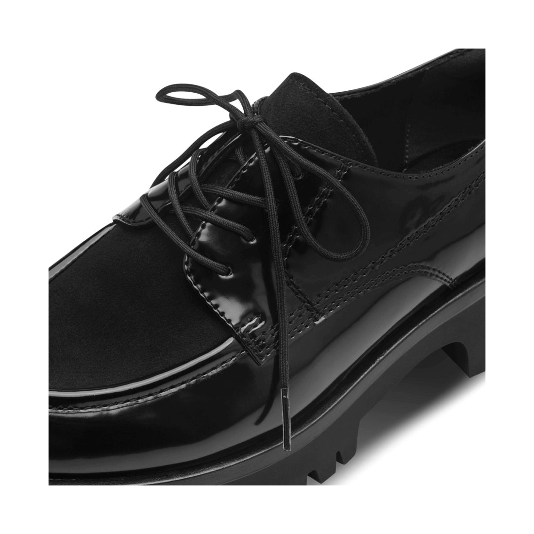 lace-up formal shoes black