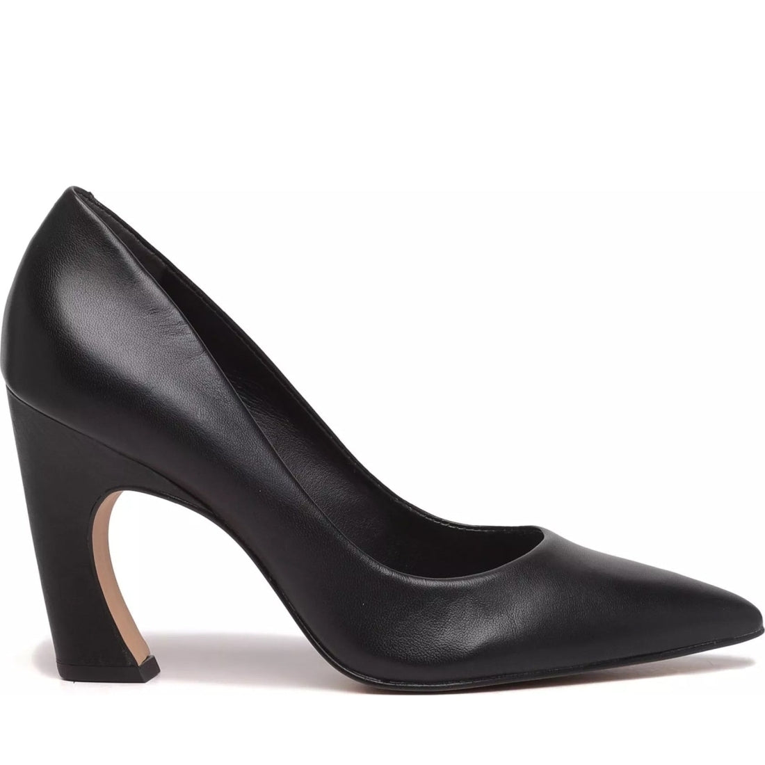 black elegant closed pumps