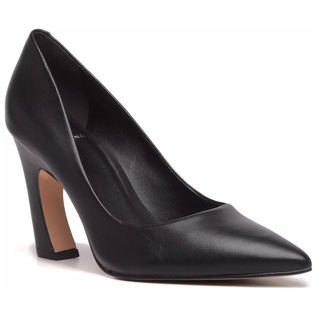 black elegant closed pumps