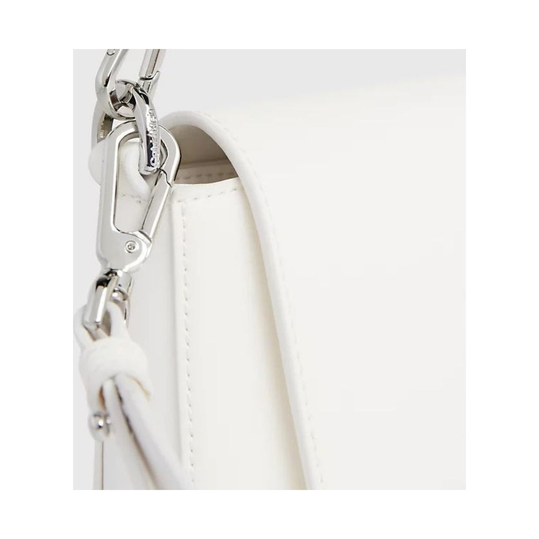 must shoulder bag bright white