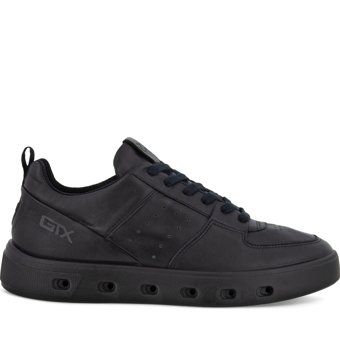 ECCO womens black street leisure trainers | Vilbury London