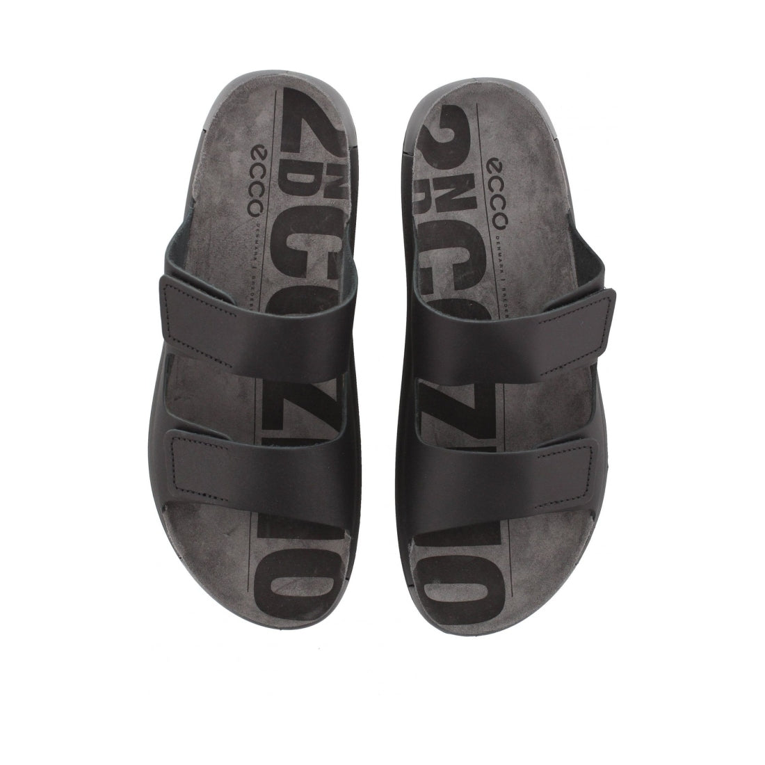 ECCO mens black cozmo slippers | Vilbury London