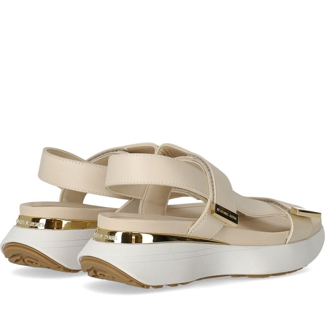 ari sandal