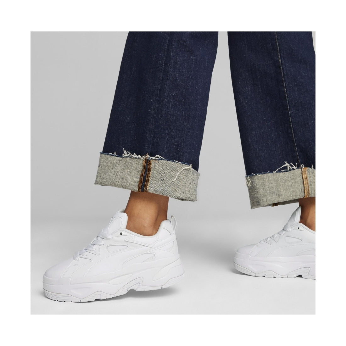 Puma womens white blstr leisure trainers | Vilbury London