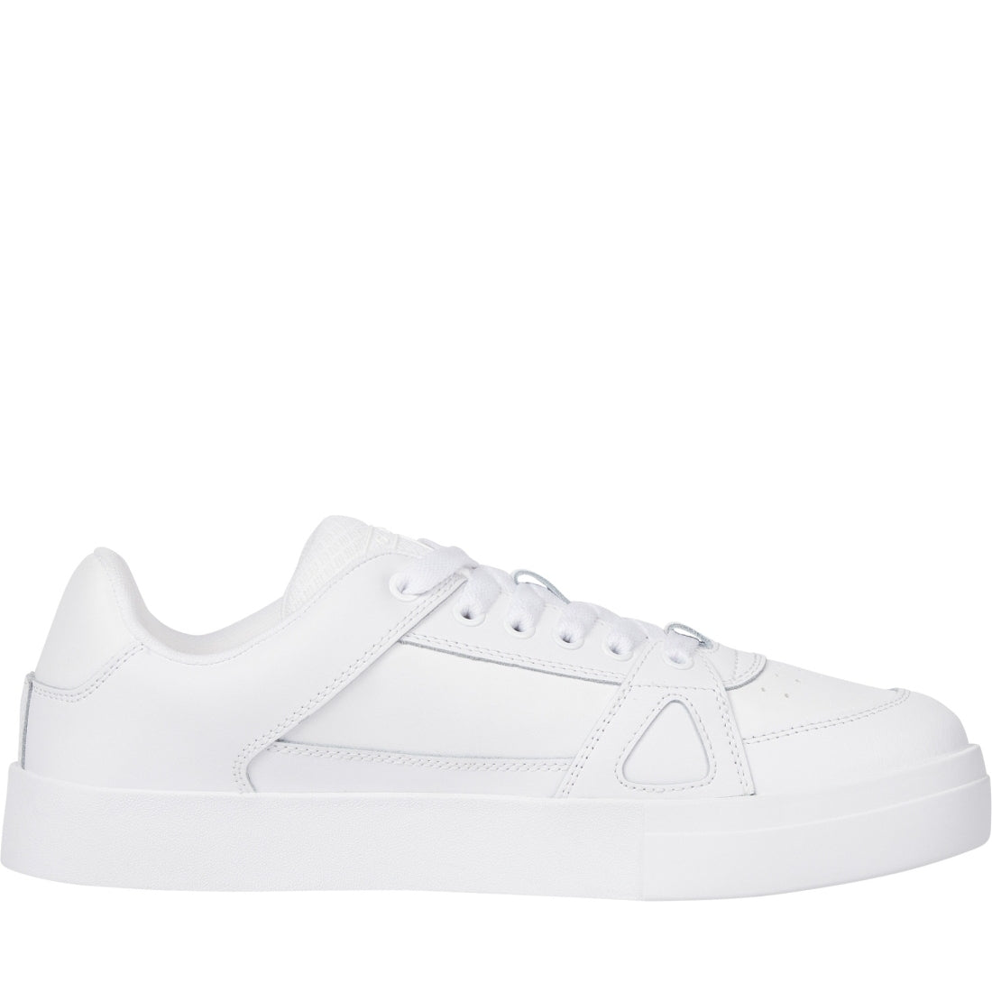 Tommy Jeans mens white vulcanized foxing flag leisure trainers | Vilbury London