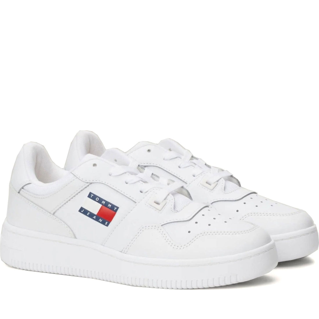 Tommy Jeans womens white retro basket trainers | Vilbury London