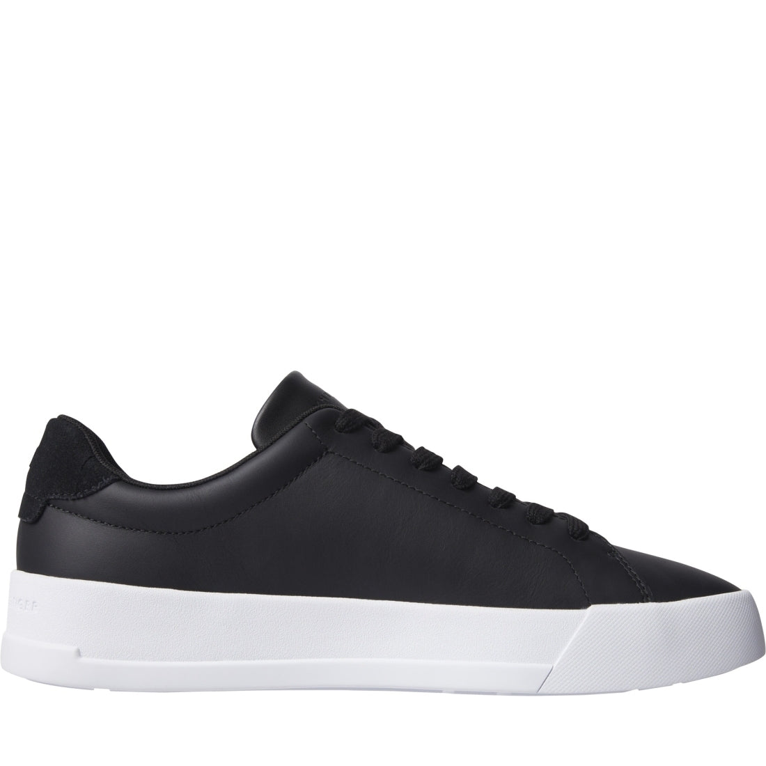 Tommy Hilfiger mens black court leisure trainers | Vilbury London