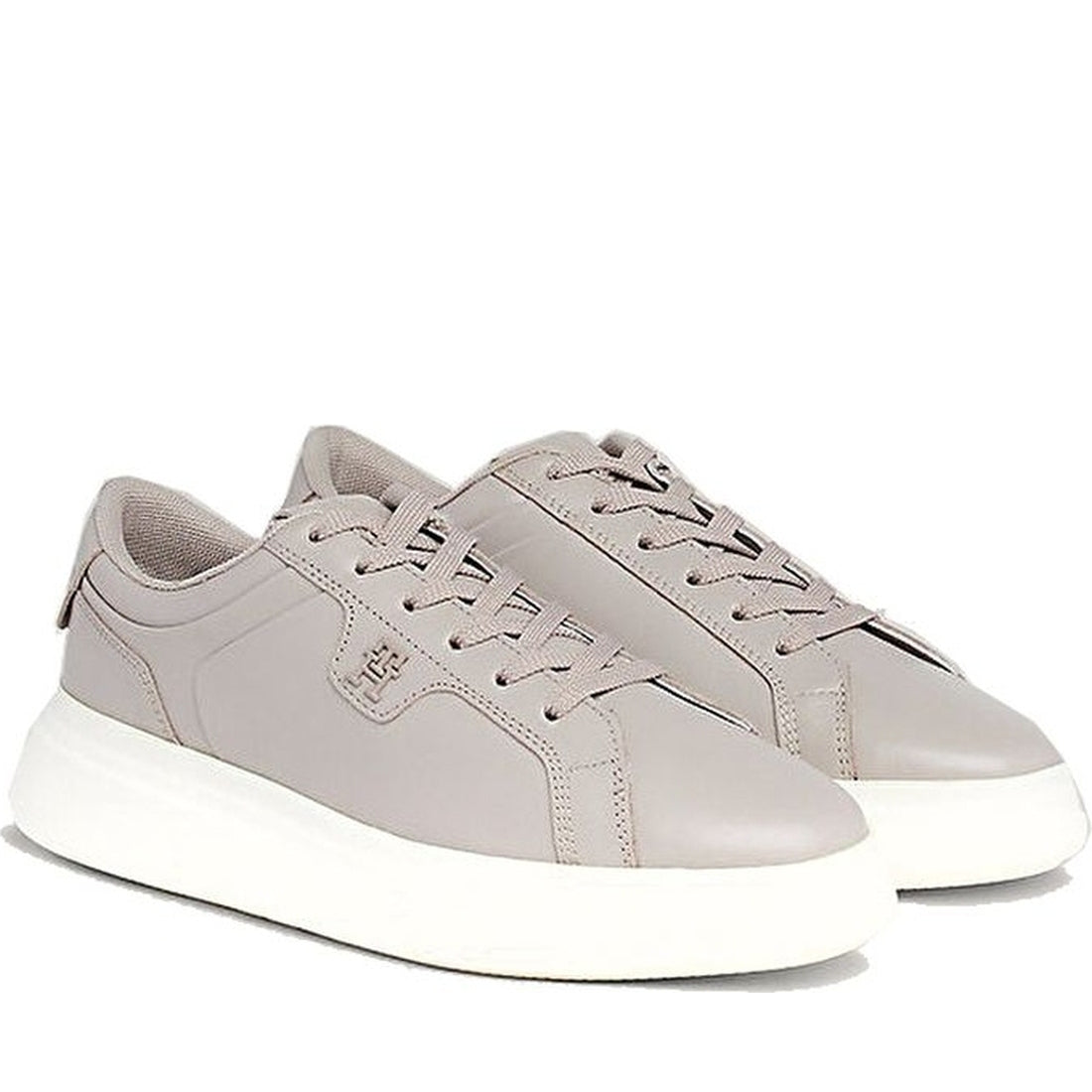 Tommy Hilfiger womens smooth taupe pointy court sneaker | Vilbury London