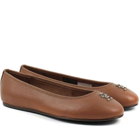 Tommy Hilfiger womens summer cognac casual closed ballerina | Vilbury London