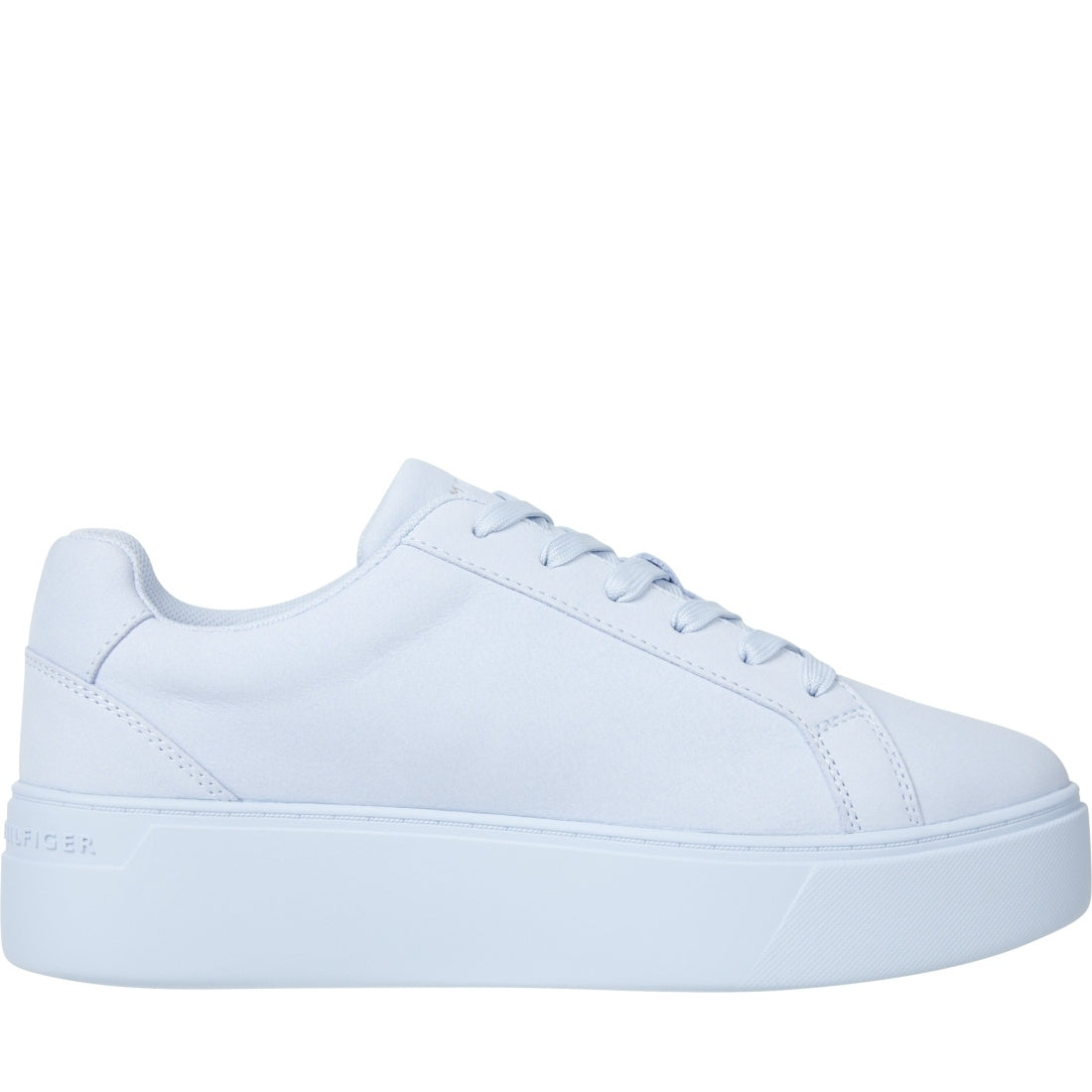 Tommy Hilfiger womens breezy blue platform court sneaker | Vilbury London