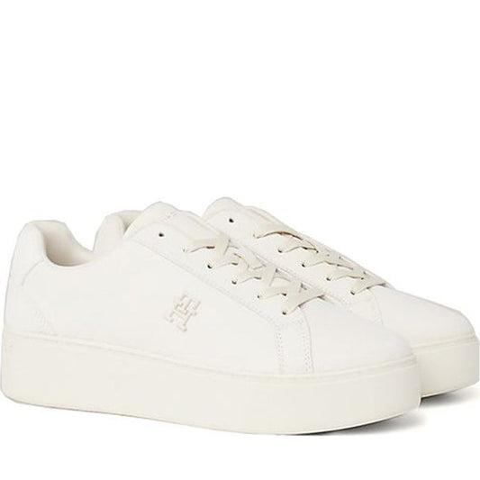 Tommy Hilfiger womens ecru platform court sneaker | Vilbury London