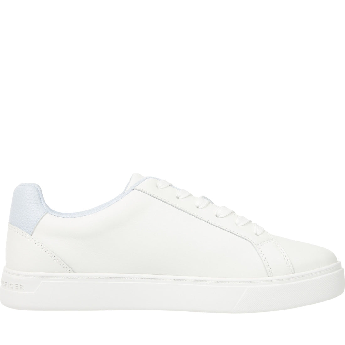 Tommy Hilfiger womens ecru, breezy blue flag court sneaker | Vilbury London