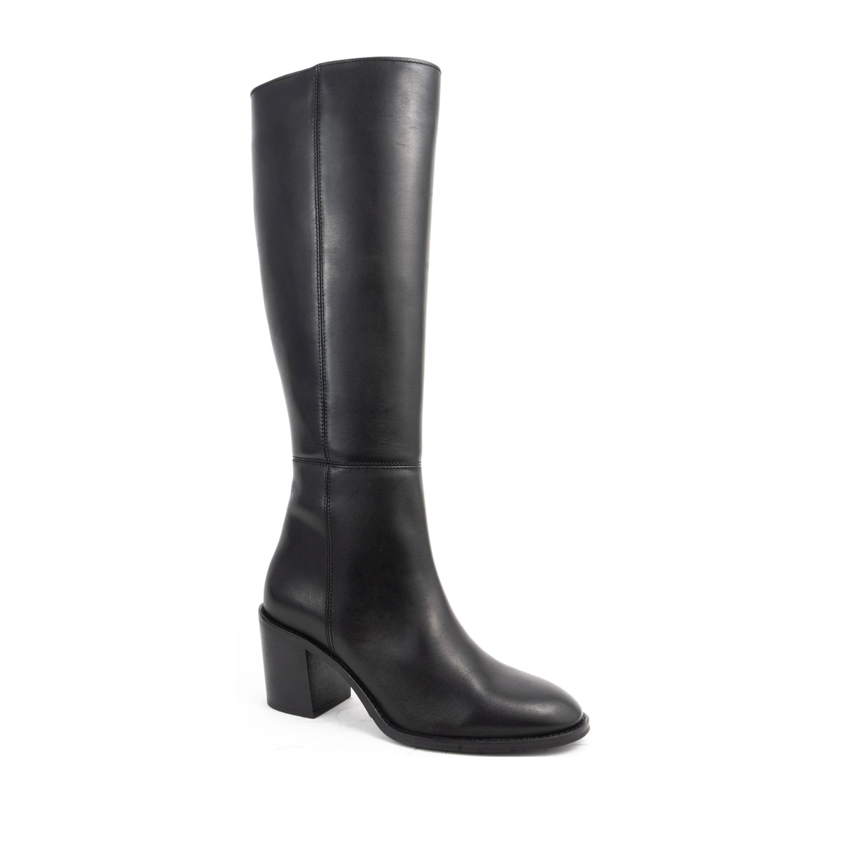 black casual closed boots