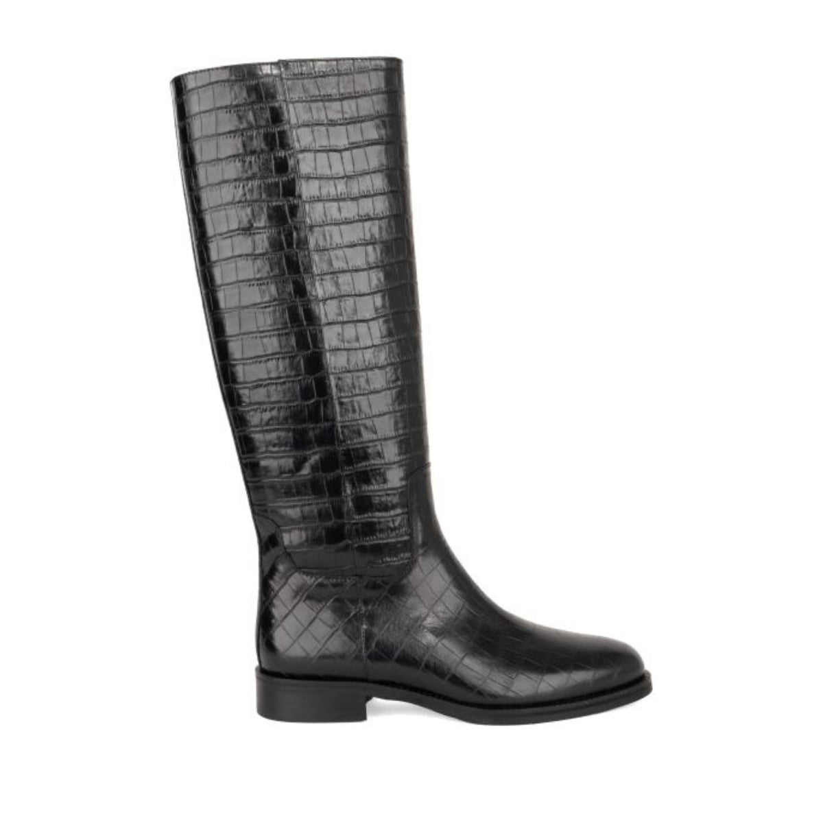 black casual closed boots