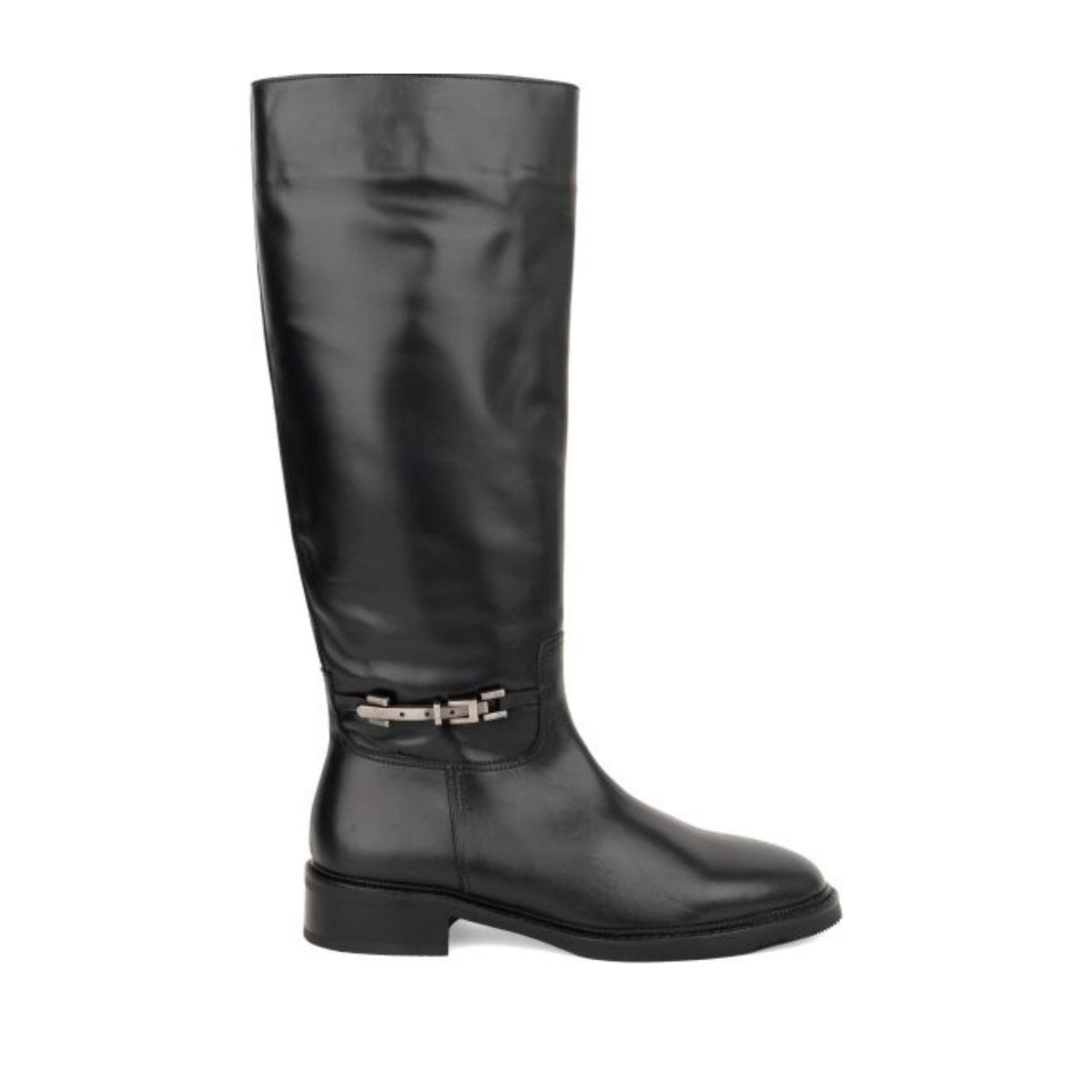 black casual closed boots
