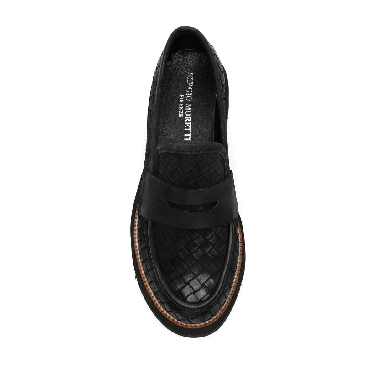 black casual closed loafers