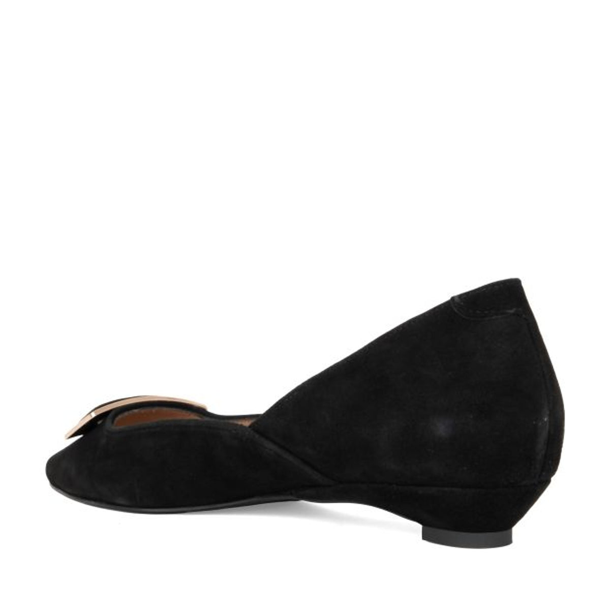 black classic closed ballerinas