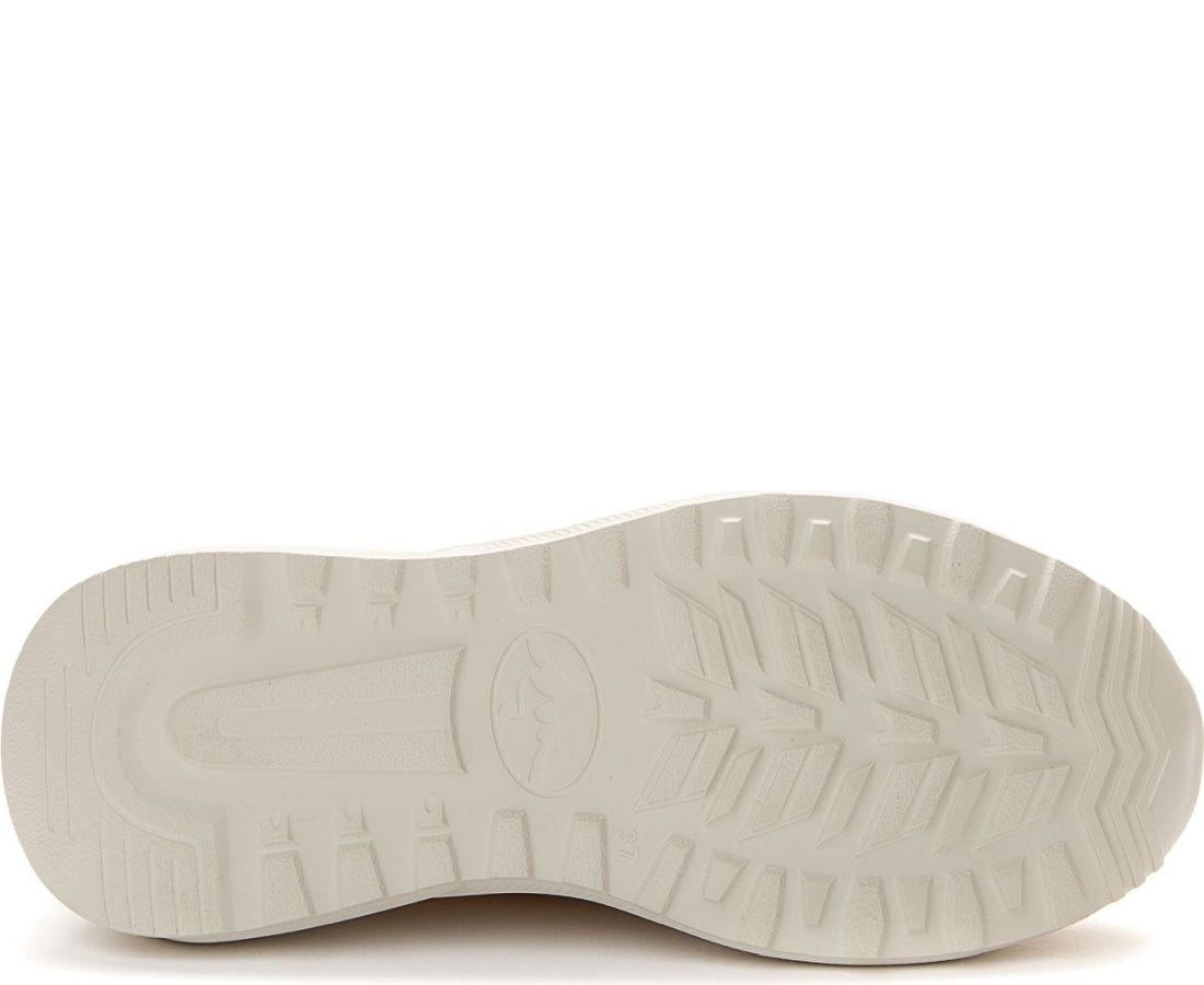 leisure shoes