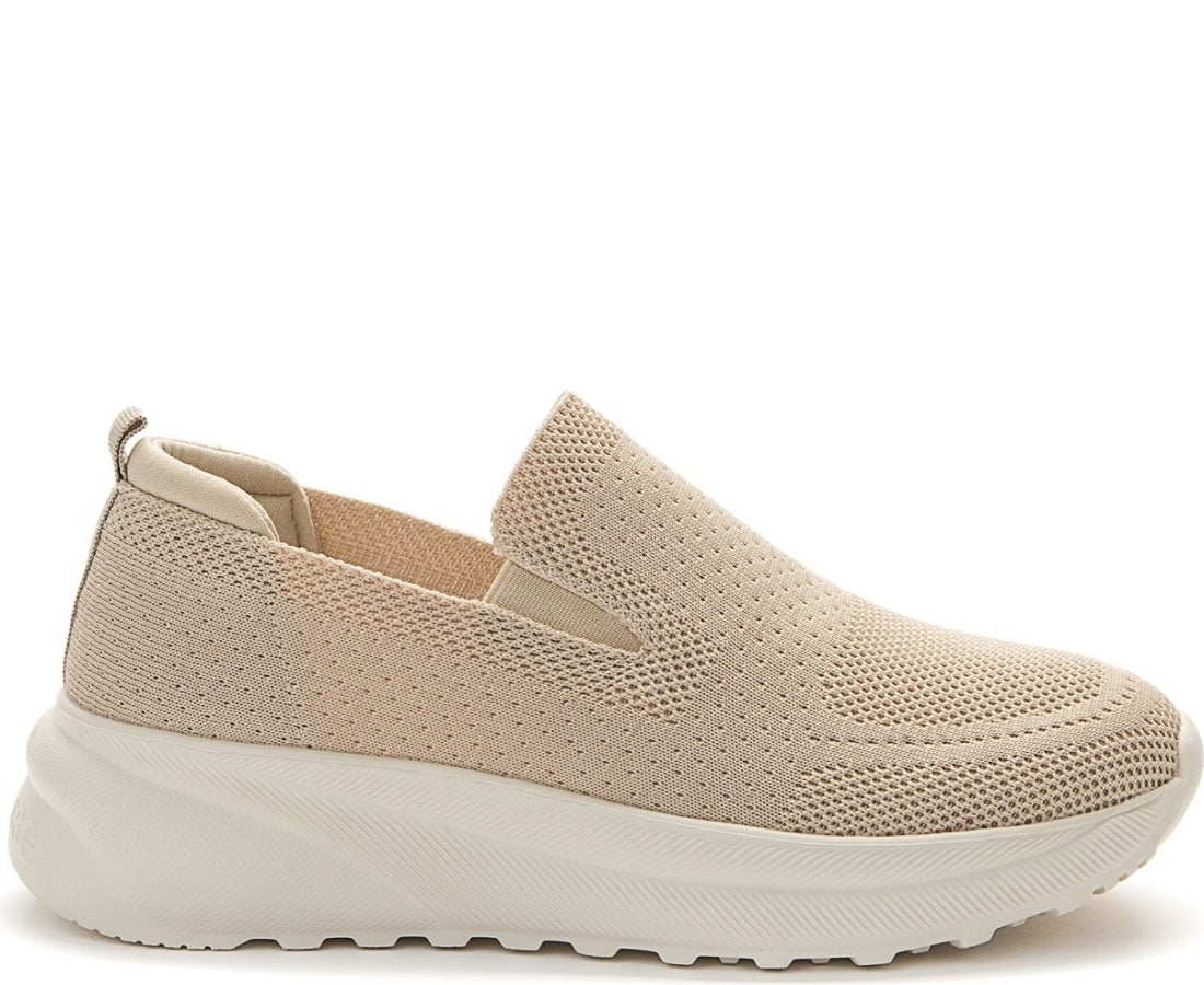 leisure shoes