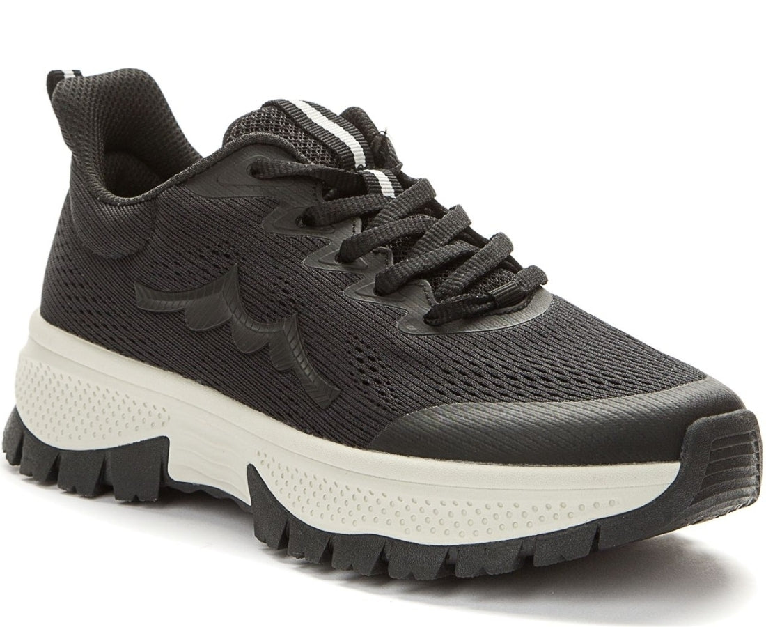 black casual closed sneakers