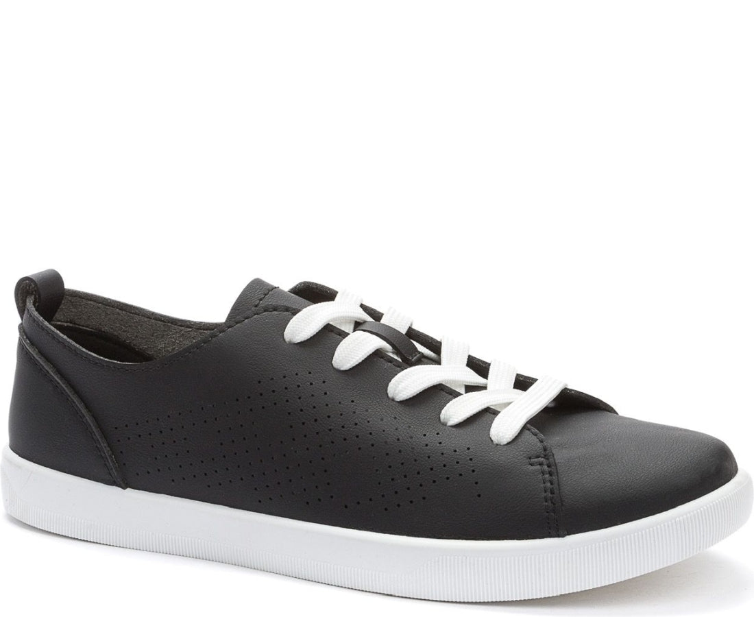 black casual closed sneakers