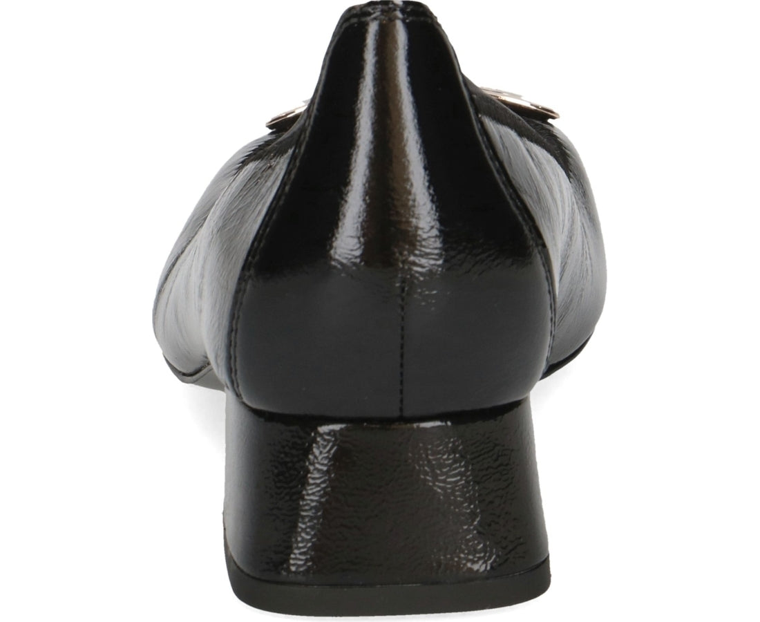 black elegant closed formal