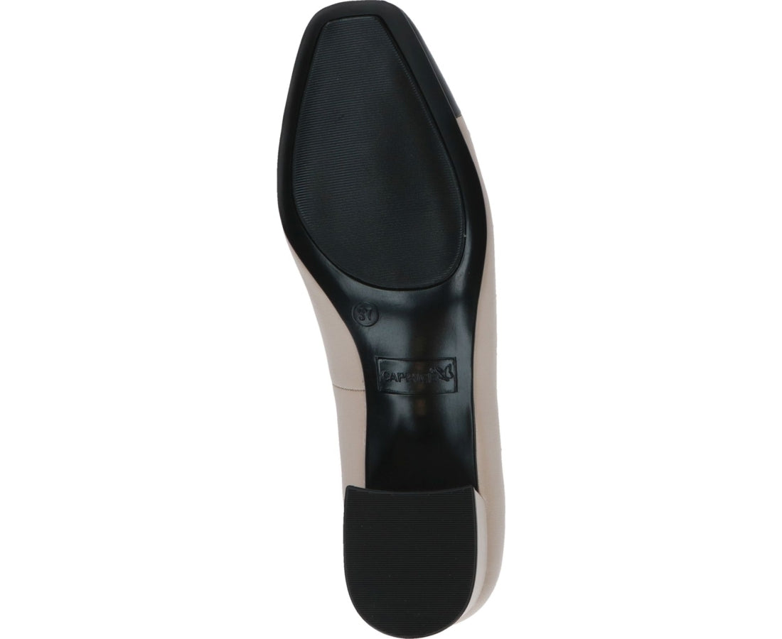 beige black elegant closed formal