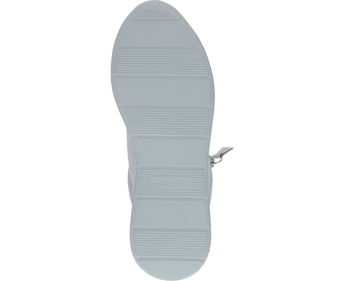 leisure trainers white black